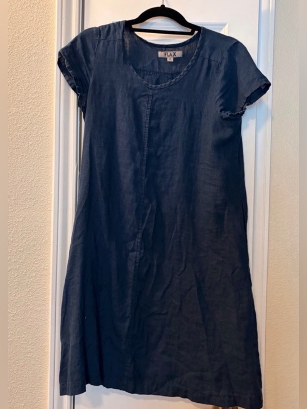 Flax Navy Linen Scoop-Neck Short-Sleeve Shift Dress